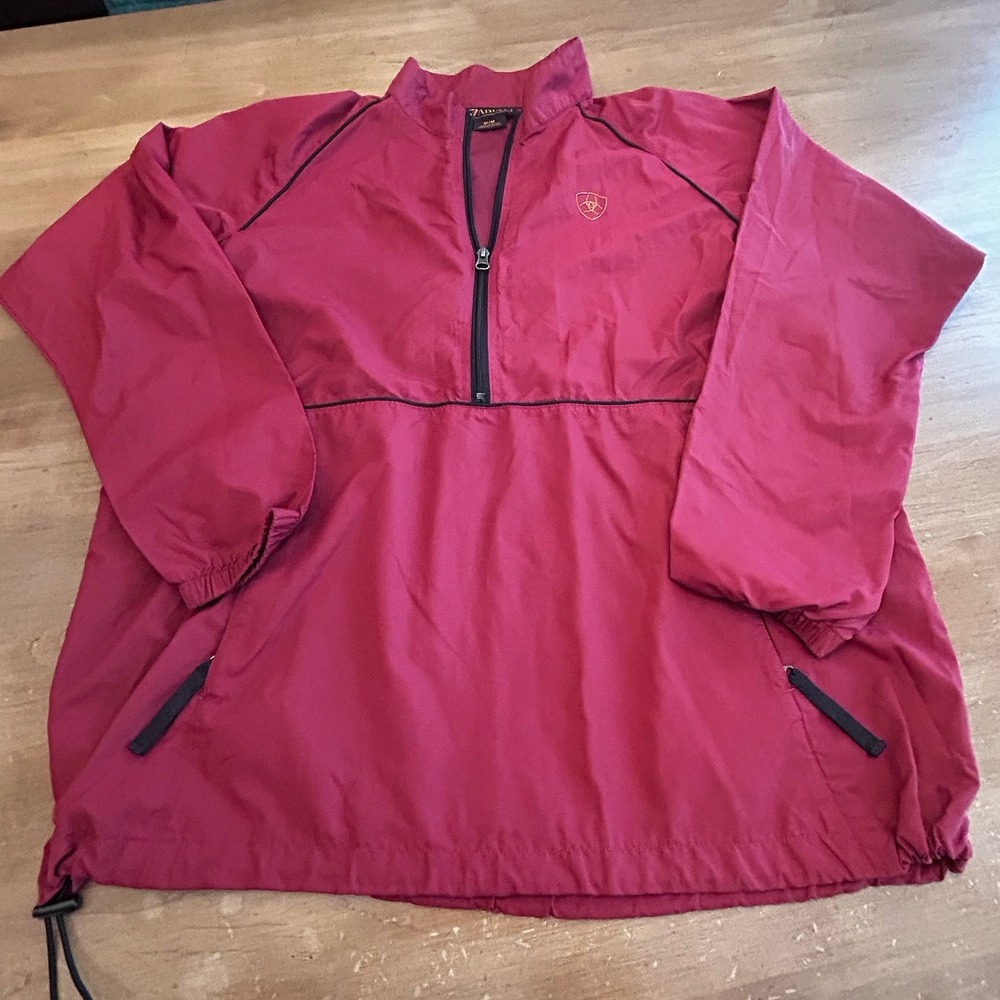 Men's Ariat 100% Polyester Maroon Longsleeve Zip Pocket Light Windbreaker Size M